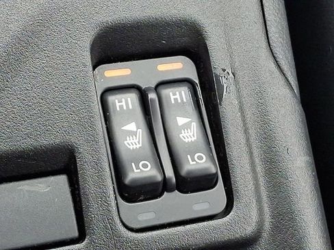 Used 2020 Subaru Impreza 2.0i Limited image 27