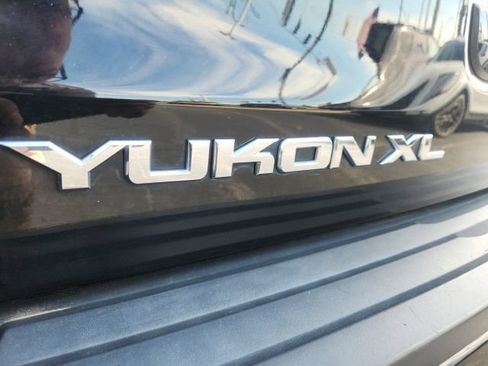Used 2018 GMC Yukon XL SLT AWD/4WD image 19