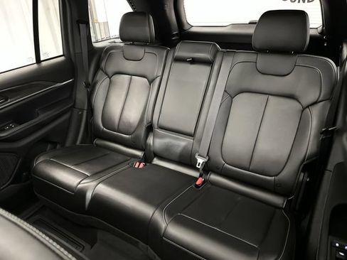 Used 2024 Jeep Grand Cherokee Limited w/ Trailer Tow Package AWD/4WD image 29