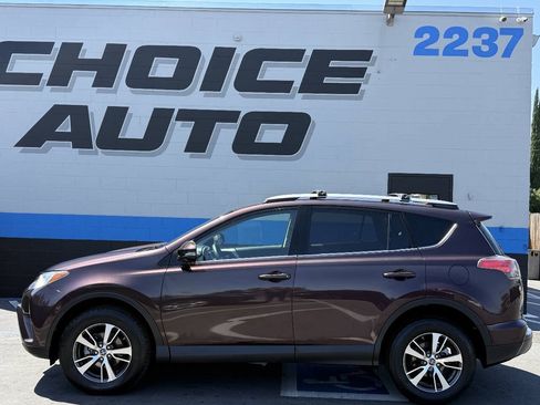 Used 2017 Toyota RAV4 XLE w/ Carpet Mat Package FWD image 23