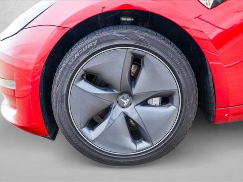 Used 2019 Tesla Model 3 Long Range AWD/4WD image 9