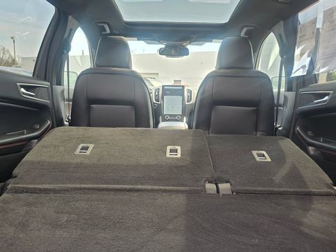 Certified 2023 Ford Edge ST-Line AWD/4WD image 17