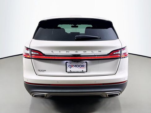 Used 2021 Lincoln Nautilus Reserve image 6