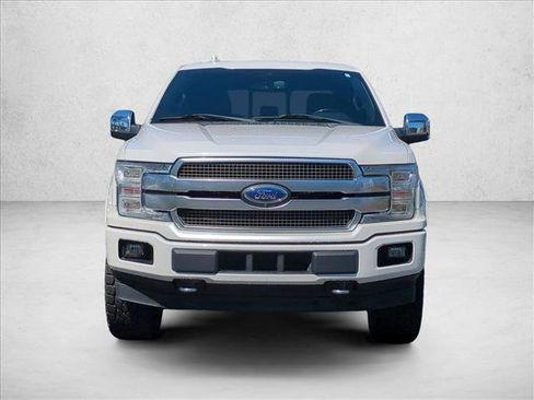 Used 2018 Ford F150 Platinum w/ Equipment Group 701A Luxury image 2