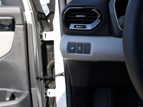 New 2025 Honda Pilot EX-L image 23