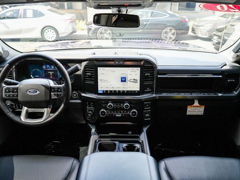Used 2026 Ford F250 Lariat w/ Chrome Package AWD/4WD image 12