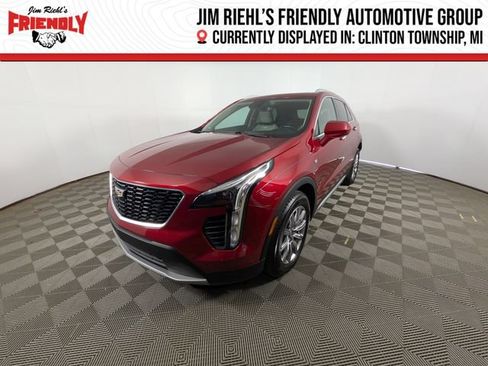 Used 2019 Cadillac XT4 Premium Luxury FWD image 1