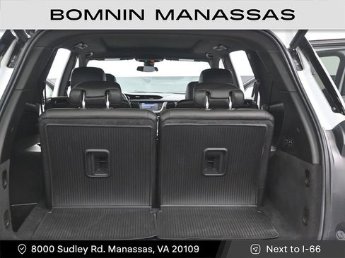 Used 2020 Cadillac XT6 Premium Luxury AWD/4WD image 11