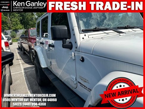 Used 2015 Jeep Wrangler Unlimited Sahara AWD/4WD image 11