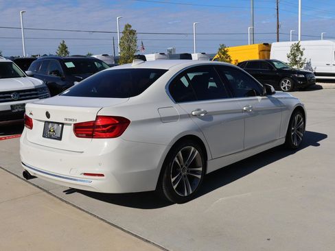 Used 2017 BMW 330i Sedan image 5