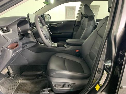 Used 2025 Toyota RAV4 Limited w/ Weather Package AWD/4WD image 18
