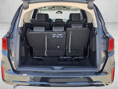 Used 2026 Honda Odyssey Touring image 6