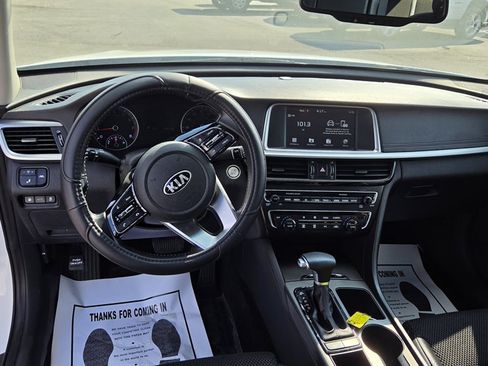 Used 2019 Kia Optima S FWD image 15