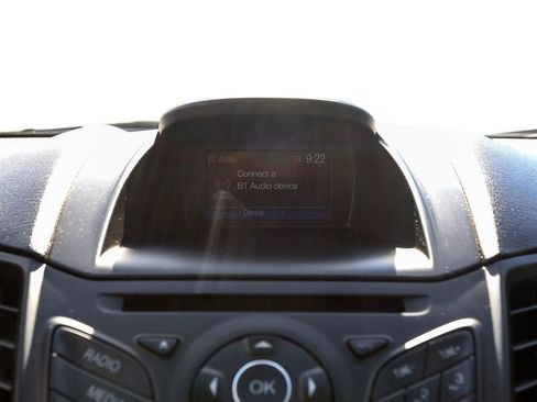 Used 2019 Ford Fiesta SE FWD image 17