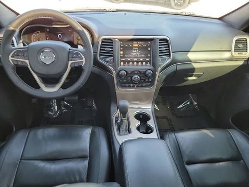 Used 2017 Jeep Grand Cherokee Limited image 11