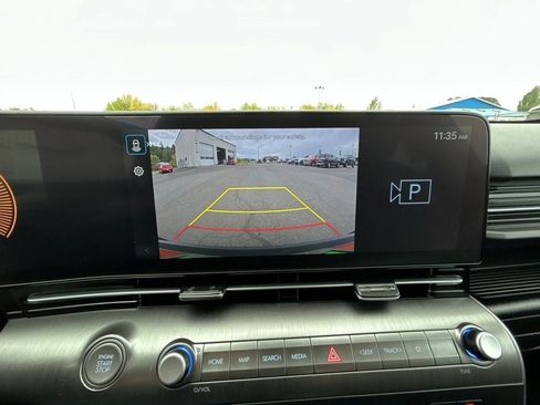 Used 2025 Hyundai Kona SEL FWD image 25
