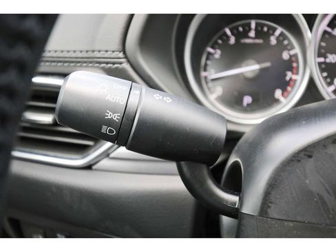 Used 2019 MAZDA CX-5 Touring FWD image 17