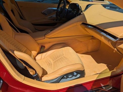 Used 2021 Chevrolet Corvette Stingray Premium Conv w/ Z51 Performance Package image 31