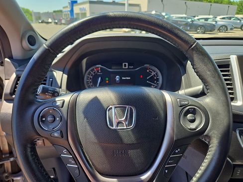 Used 2017 Honda Ridgeline RTL-T image 20