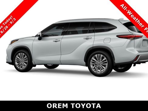 New 2026 Toyota Highlander Platinum AWD/4WD image 5