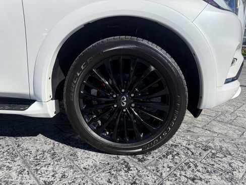 Certified 2022 INFINITI QX80 Premium Select w/ Cargo Package image 9