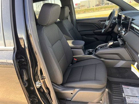 New 2026 GMC Canyon Elevation w/ Convenience Package image 27