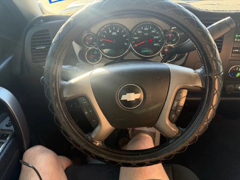 Used 2013 Chevrolet Silverado 3500 LT w/ Texas Edition image 15