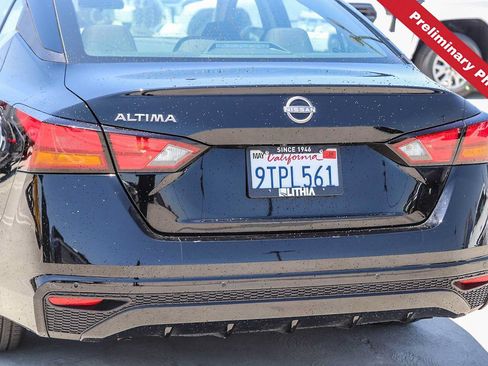 Used 2025 Nissan Altima 2.5 S FWD image 10