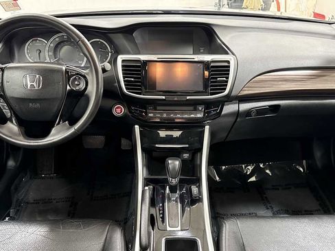 Used 2016 Honda Accord EX-L image 26