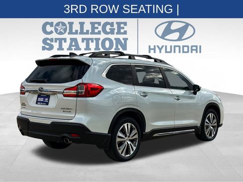 Used 2022 Subaru Ascent Touring w/ Popular Package #2A image 10