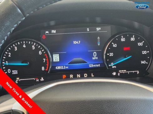 Used 2022 Ford Explorer XLT w/ Equipment Group 202A image 16