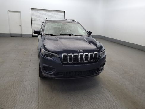 Used 2019 Jeep Cherokee Limited AWD/4WD image 13