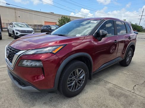 Used 2023 Nissan Rogue S FWD image 7