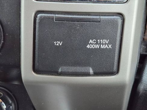 Used 2020 Ford F150 Lariat RWD image 14
