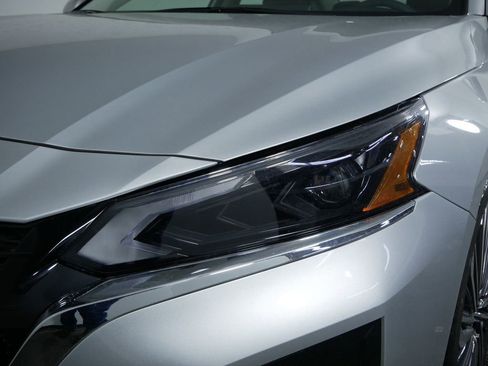 New 2025 Nissan Altima 2.5 SL image 15