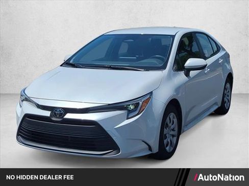 Certified 2026 Toyota Corolla LE FWD image 1