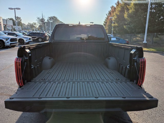 Used 2025 Toyota Tundra Limited AWD/4WD image 13