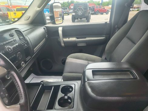 Used 2008 Chevrolet Silverado 3500 LT AWD/4WD image 19