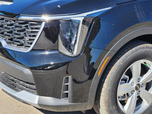 New 2026 Kia Sorento LX image 6