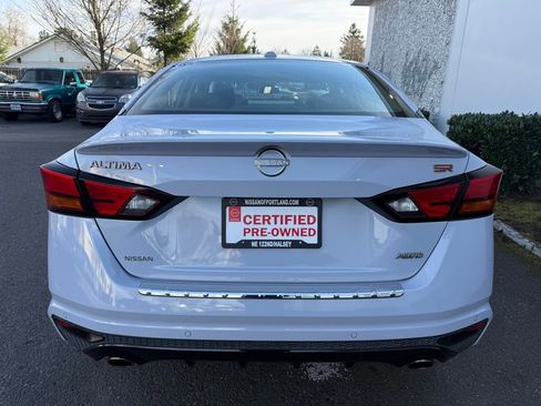 Used 2023 Nissan Altima 2.5 SR image 8