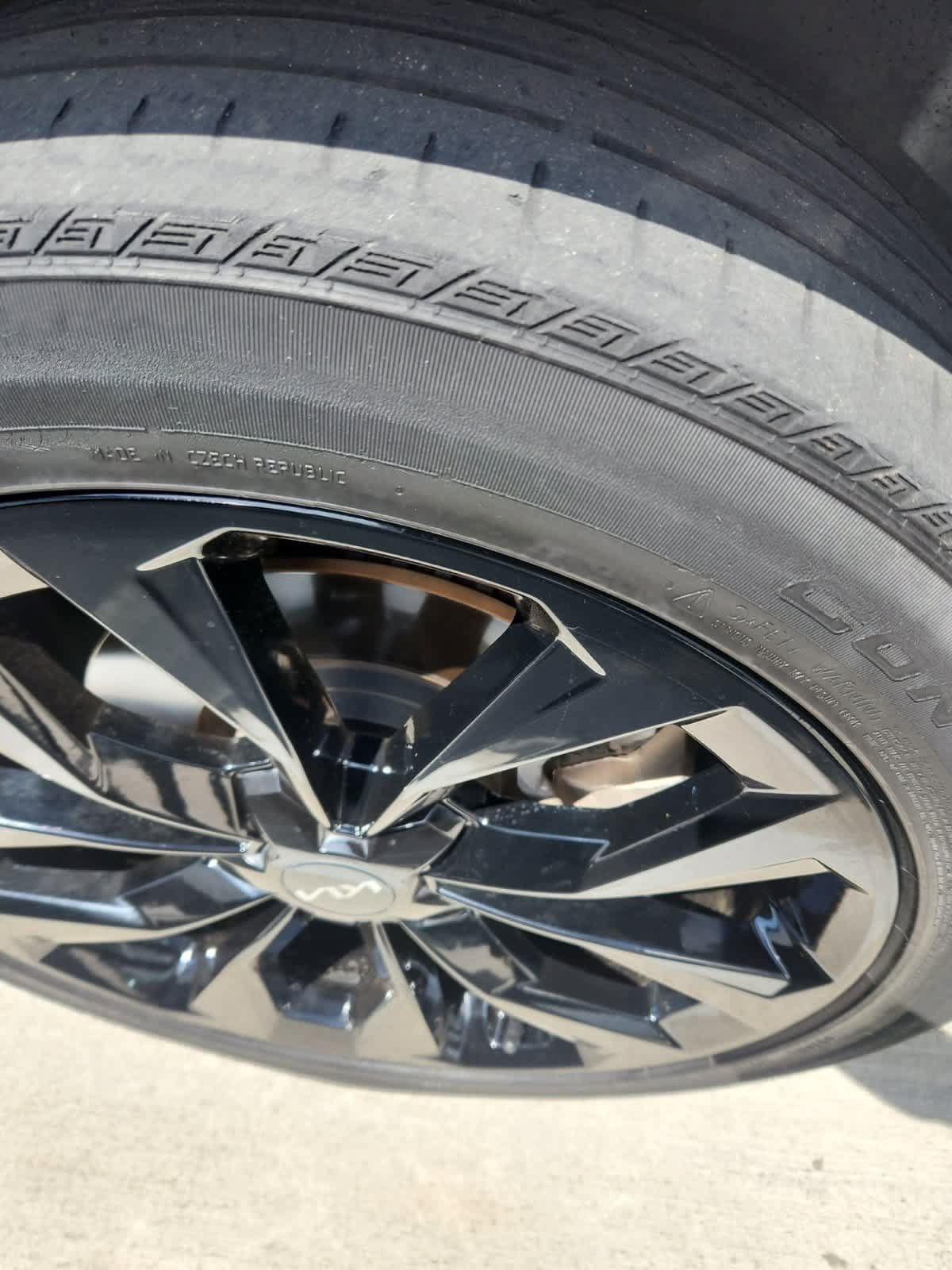 Certified 2023 Kia Sorento SX FWD image 12