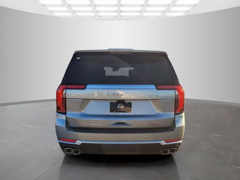 New 2026 GMC Yukon XL Denali w/ Denali Reserve Package AWD/4WD image 5
