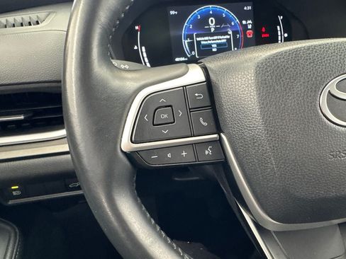Certified 2025 Toyota Grand Highlander AWD image 20