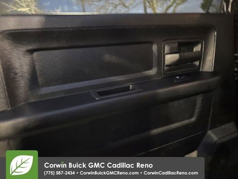 Used 2014 RAM 2500 Tradesman w/ Chrome Appearance Group image 23