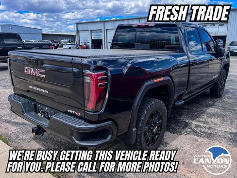 Used 2024 GMC Sierra 2500 AT4 w/ AT4 Premium Plus Package AWD/4WD image 2