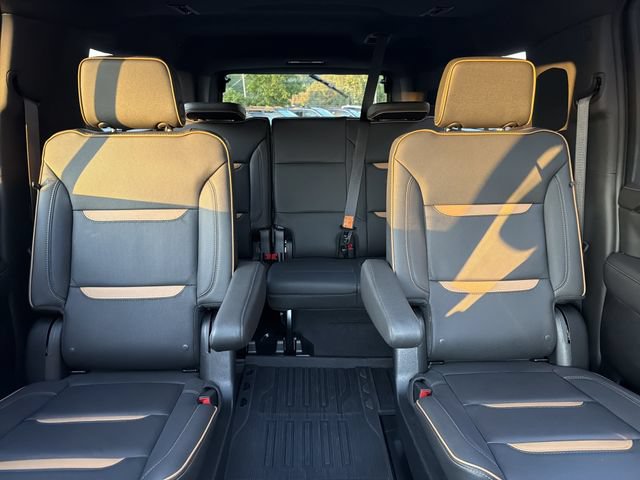 Used 2024 GMC Yukon XL AT4 AWD/4WD image 29