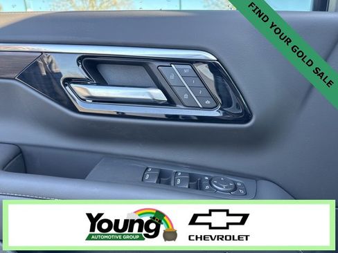 New 2026 Chevrolet Suburban LT w/ Comfort Package image 24