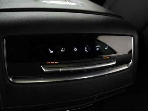 Used 2021 Cadillac Escalade Sport w/ Driver Assist Tech Package image 43