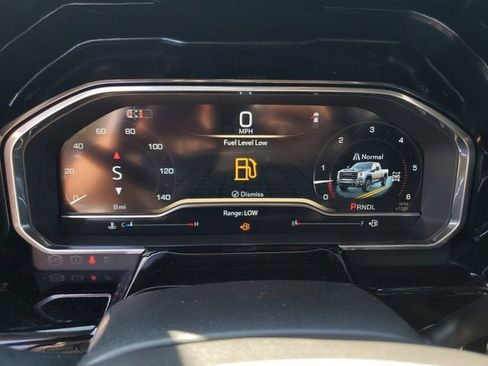 New 2025 GMC Sierra 2500 SLT w/ SLT Premium Package image 33