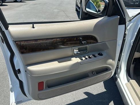 Used 2011 Mercury Grand Marquis LS RWD image 21